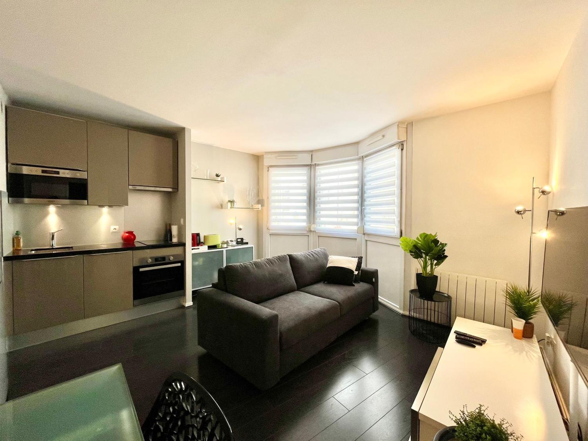 Apartment Le Forville Centre Avec Parking Reims